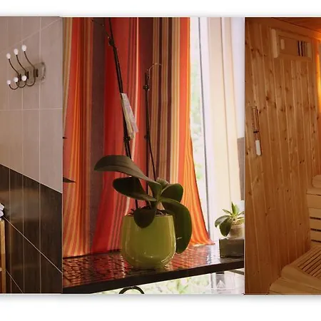 Agape Niort- 2* Bessines