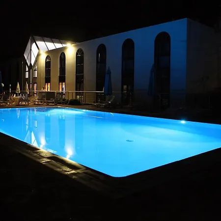 Hotel Agape Niort- Bessines