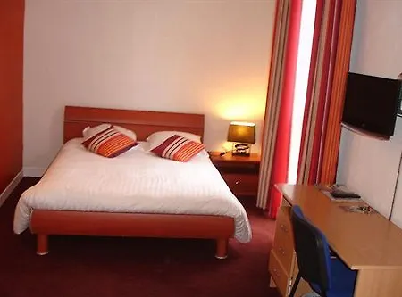 Agape Niort- Hotel