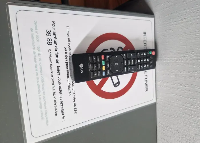 Agape Niort- Hotel 2*